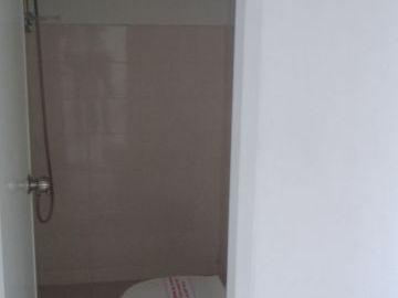 4BR Single House and Lot w/ Balcony for Sale in Cavite