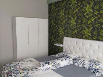 Apt. Puncak Dharmahusada View pool Listrik 2200watt Full Furnish