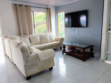 casa en venta en vista hermosa. Cod V16349