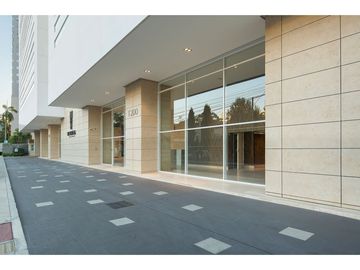 $402K ƒ MODERNO Y LUJOSO APTO. EN PH THE TOWERS