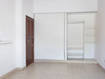 CASA DUPLEX 2 DORMITORIOS VENTA VAQUEROS CENTRO