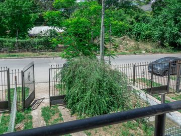 CASA DUPLEX 2 DORMITORIOS VENTA VAQUEROS CENTRO