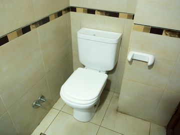 CASA DUPLEX 2 DORMITORIOS VENTA VAQUEROS CENTRO
