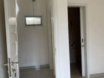 Dijual/Disewakan Rumah Taman Telaga Golf BSD City 3 Kamar Tidur Semi Furnished Luas Murah