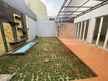 Dijual/Disewakan Rumah Taman Telaga Golf BSD City 3 Kamar Tidur Semi Furnished Luas Murah
