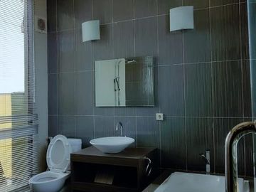 Rumah Villa Mewah di Banjaran Bandung Selatan