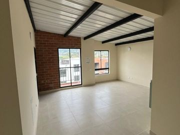 apartamento en arriendo en carmen colonial. Cod A401163