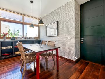 Exclusivo y único  Penthouse de 3 pisos con espectacular vista ,en los dominicos antiguos