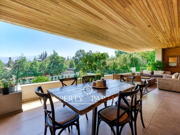 Exclusivo y único  Penthouse de 3 pisos con espectacular vista ,en los dominicos antiguos