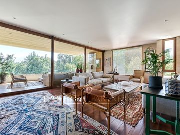 Exclusivo y único  Penthouse de 3 pisos con espectacular vista ,en los dominicos antiguos