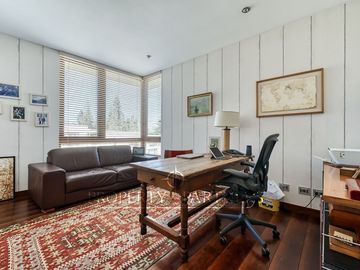 Exclusivo y único  Penthouse de 3 pisos con espectacular vista ,en los dominicos antiguos