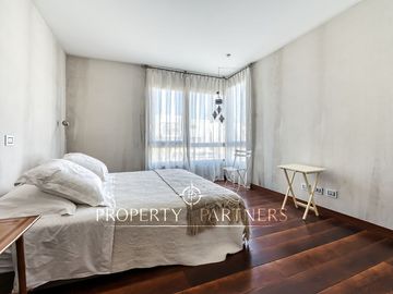 Exclusivo y único  Penthouse de 3 pisos con espectacular vista ,en los dominicos antiguos