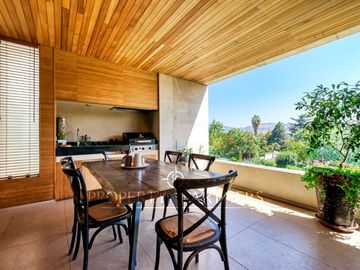 Exclusivo y único  Penthouse de 3 pisos con espectacular vista ,en los dominicos antiguos