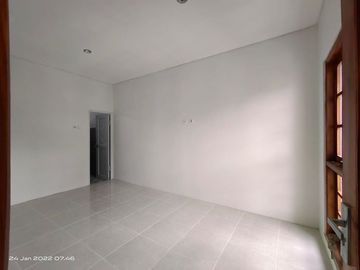 Rumah Baru dalam cluster dekat Ambarukmo Plasa