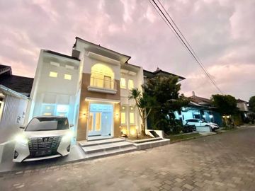 Rumah desain Mewah dalam perum Condongcatur