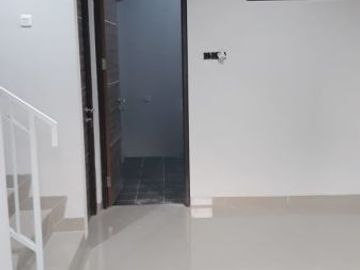 Rumah Elegan 2 Lantai di Swadaya dekat Maleo Sektor 9 - 2499