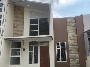 Modern Hunian Wonokoyo Kota Malang Permata Annisa