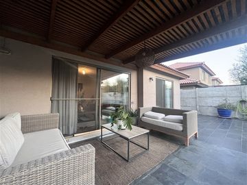 Se Vende casa 5D 3B El Remanso de Chicureo, Brisas Norte
