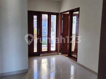 Keren Rumah 2 Lantai Siap Huni Dalam Cluster One Gate System Gegerkalong Bandung