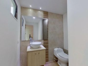 apartamento en arriendo/venta en el porvenir. Cod V102810