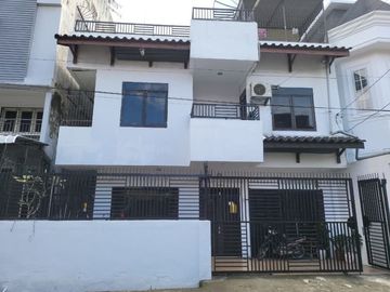 Villa Jalan Cemp./Cempaka (daerah Multatuli) Medan