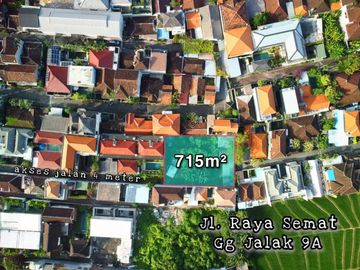 Tanah Siap Bangun 715m2 di Berawa Lingkungan Villa