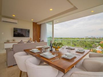 UN DESARROLLO DE CONDOMINIOS DE LUJO EN NUEVO VALLARTA!