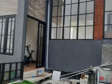 Dijual Rumah Siap Huni Taman Rivera Regency Rungkut Surabaya*