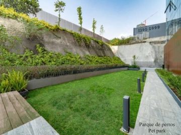 Penthouse de 348 m2, techos altos, en Bosque Real, pet-friendly, alberca techada