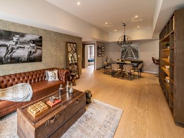Penthouse de 348 m2, techos altos, en Bosque Real, pet-friendly, alberca techada