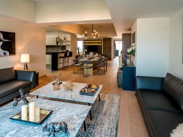 Penthouse de 348 m2, techos altos, en Bosque Real, pet-friendly, alberca techada