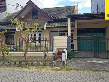 Disewakan Rumah di Panjang Jiwo Permai, Surabaya