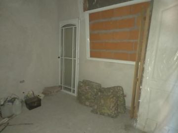 Casa + 3 duplex en venta (1430)