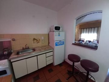 Casa + 3 duplex en venta (1430)