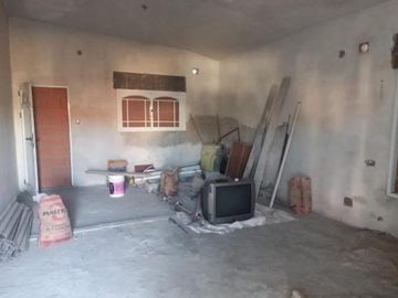 Casa + 3 duplex en venta (1430)