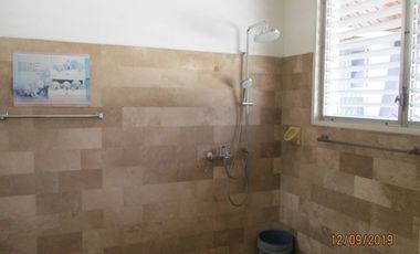House for rent in Cebu City, Gated in Banilad close to I.t Park, 4-br