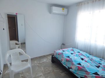 casa-local en venta en san roque. Cod V88006