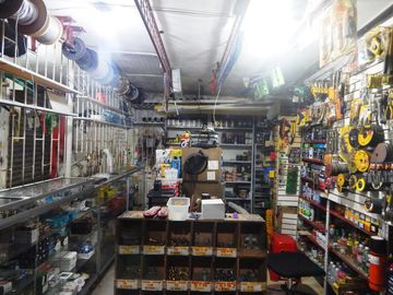 casa-local en venta en san roque. Cod V88006