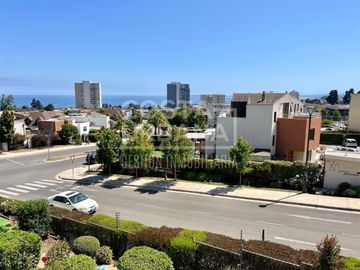 Cómodo y soleado departamento en excelente ubicación