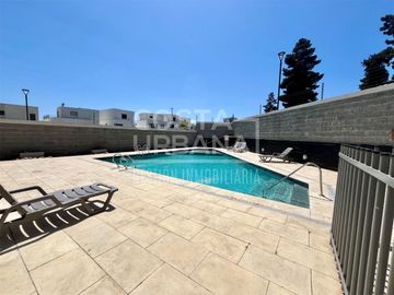 Cómodo y soleado departamento en excelente ubicación