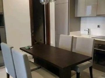 FOR RENT Apartemen Distric 8 SCBD-Senopati,Lantai sedang