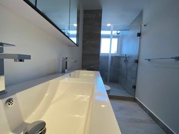 Departamento en venta en Bosque Real, Residencial Five