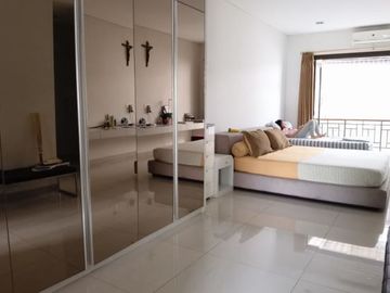 Dijual Rumah Bukit Terrace Golf BSD City Tangerang Baru Besar Mewah Dengan Swimming Pool Siap Huni