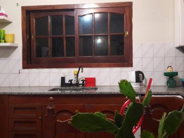 CASA 4 AMB. + LOCAL+ GALPON + GARAGE - Excelente