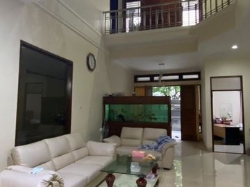 Rumah Sutorejo Tengah STRATEGIS, SIAP HUNI
