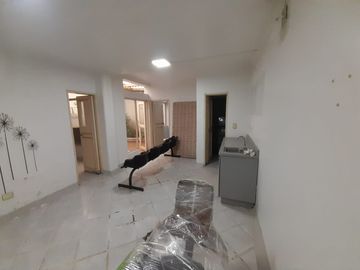 LOCAL COMERCIAL EN ARRIENDO EN VERSALLES