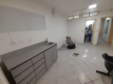 LOCAL COMERCIAL EN ARRIENDO EN VERSALLES