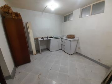 LOCAL COMERCIAL EN ARRIENDO EN VERSALLES
