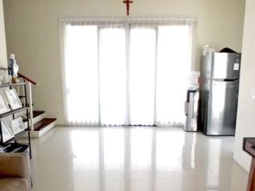 FURNISHED Rumah Citraland Utara Siap Huni