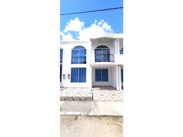 HERMOSA CASA PARA ESTRENAR-FLANDES (TOLIMA)